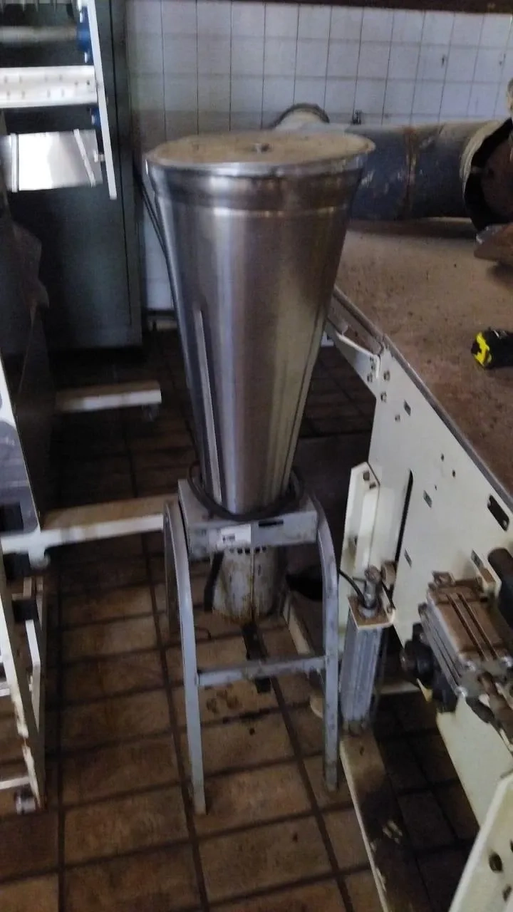 Liquidificador-industrial-25-l-marca-Poli