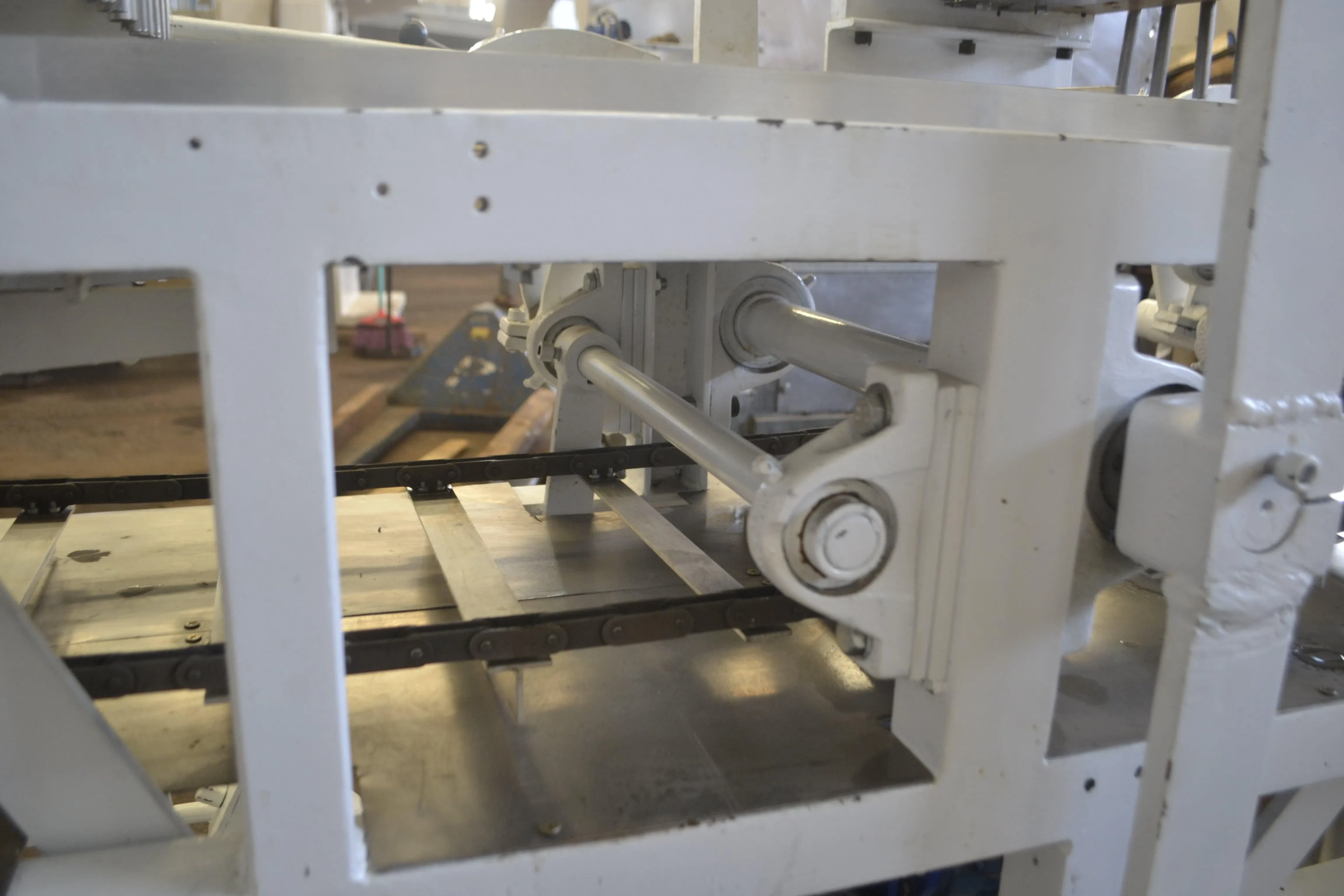 dosadora-de-chocolate-com-20-bicos-marca-jcmaq