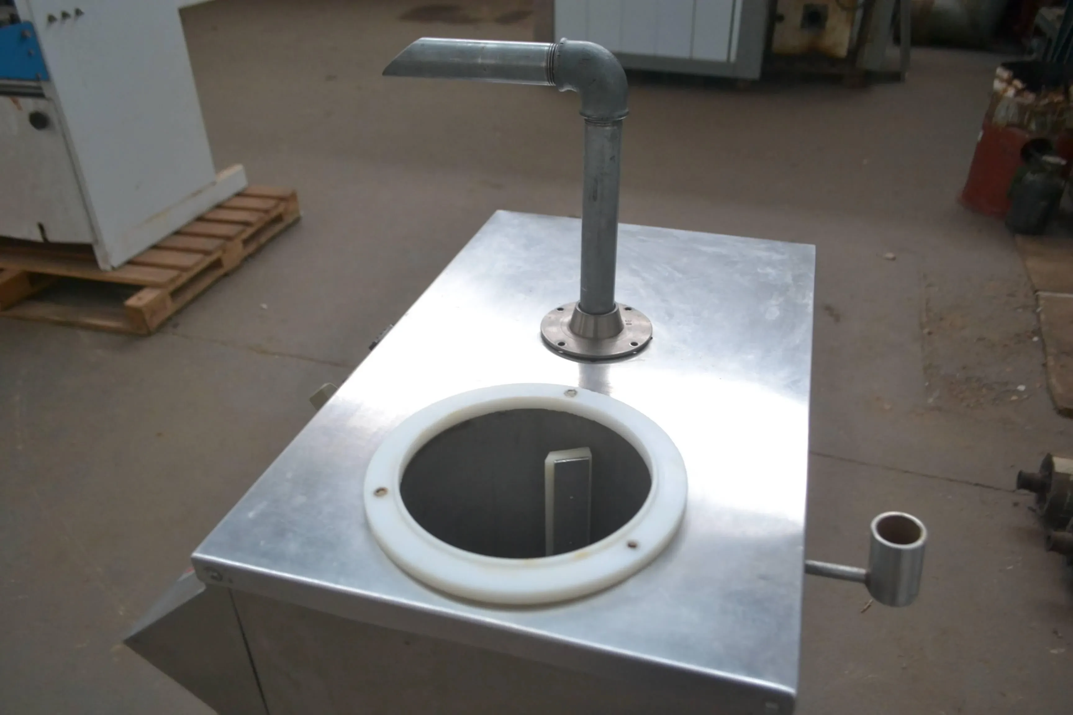 temperadeira-de-chocolates-capacidade-30-kg-hora-marca-jcmaq