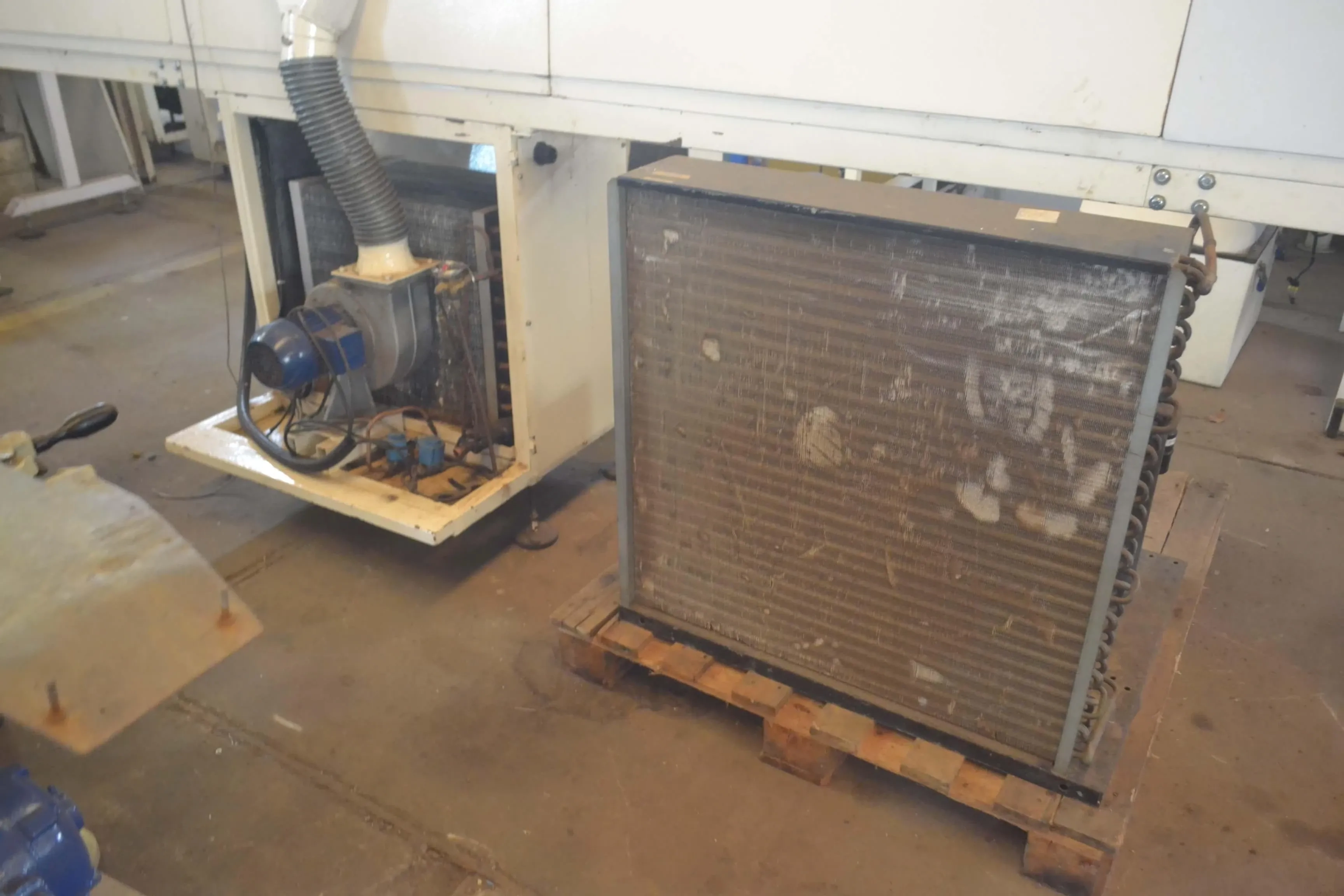 tunel-de-resfriamento-de-chocolate-7-m-x-300-mm