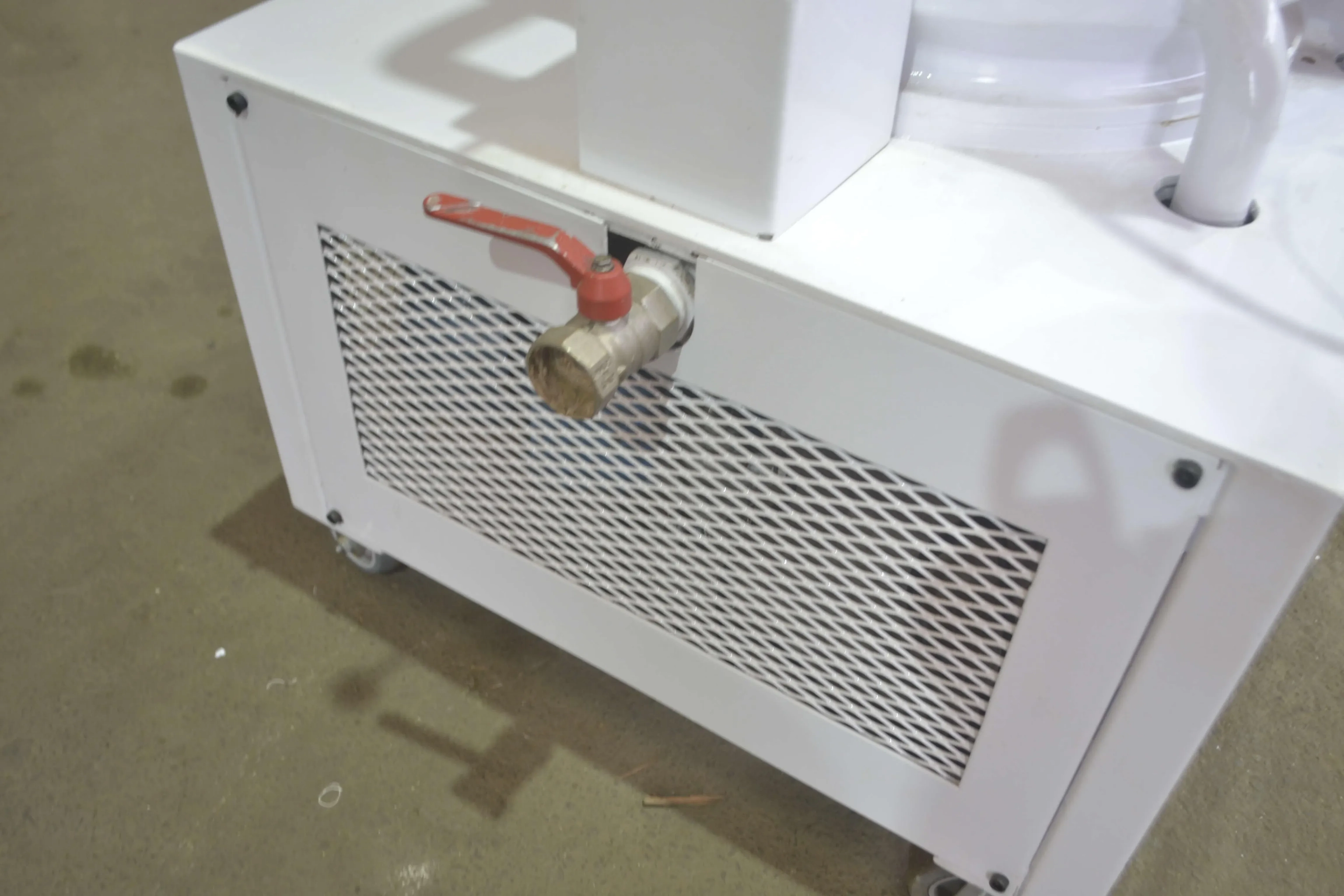 temperadeira-de-chocolate-capacidade-100-kg-hora-marca-limaq