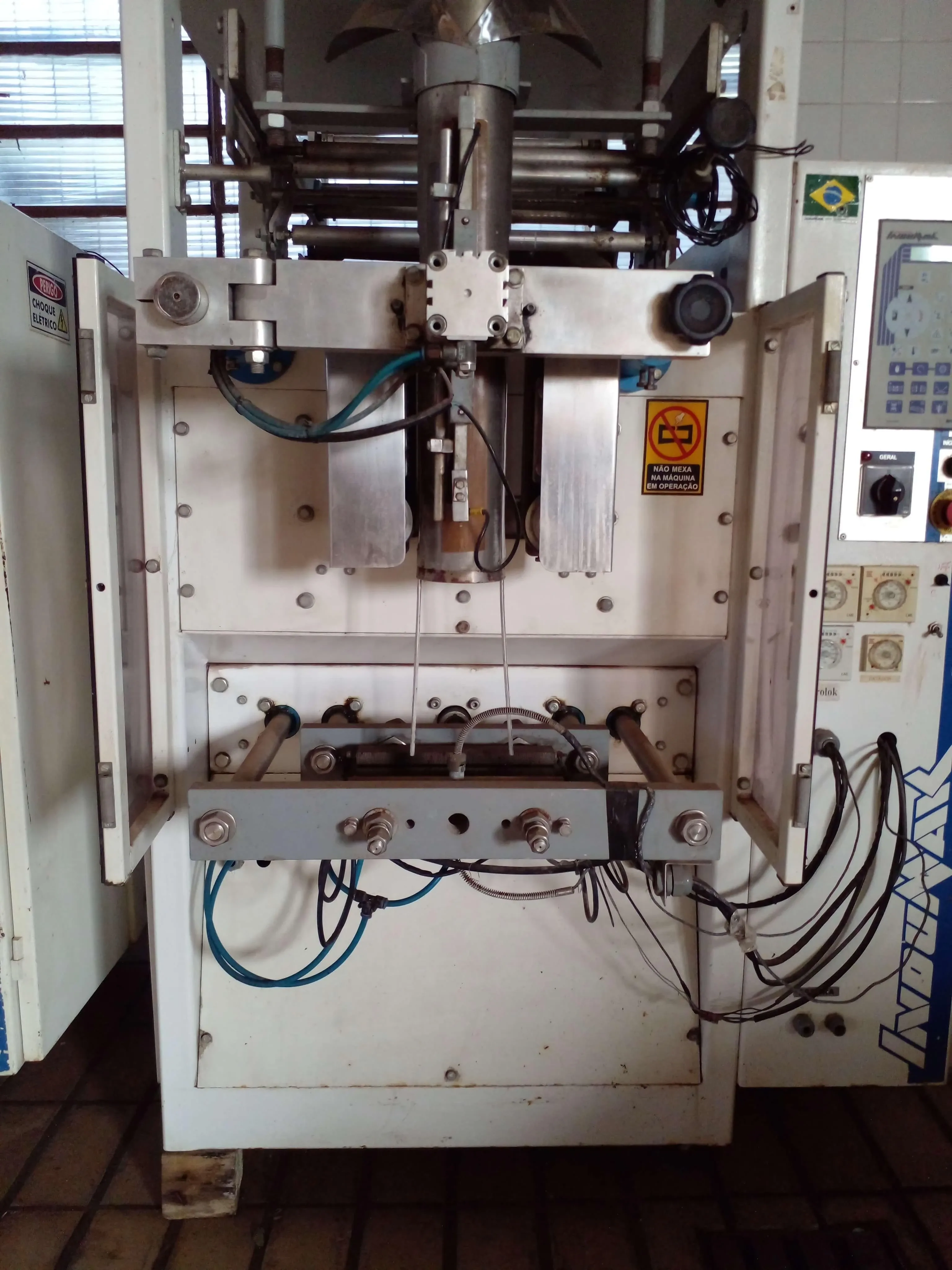 empacotadora-autom-indumak-mod-mf1000