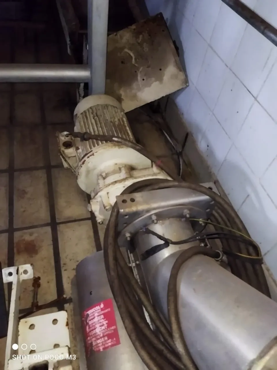 rosca-transportadora-em-aco-inox-6-metros-de-comprimento