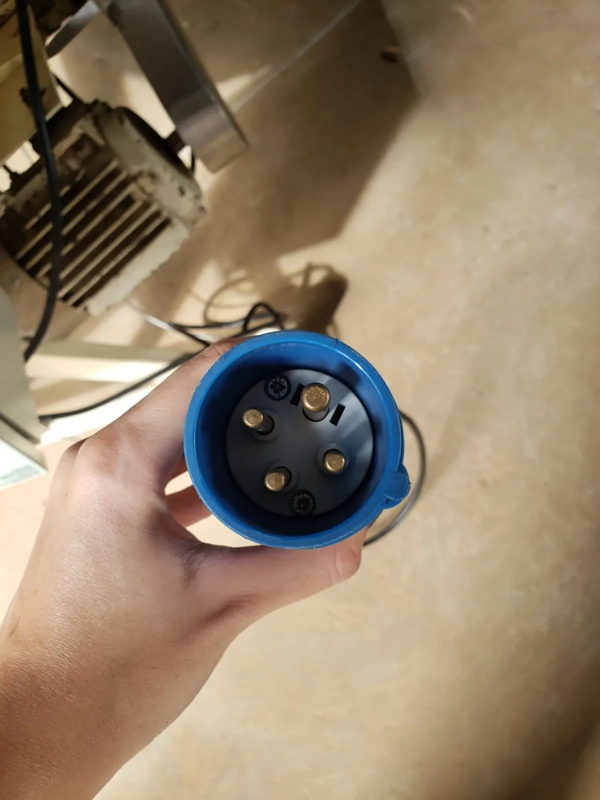 drageadeira-misturador-tipo-betoneira-em-aco-inox-250-litros