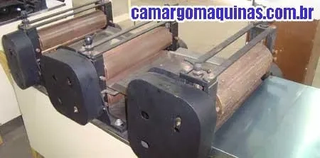 linha-completa-de-bala-mole-marca-mota