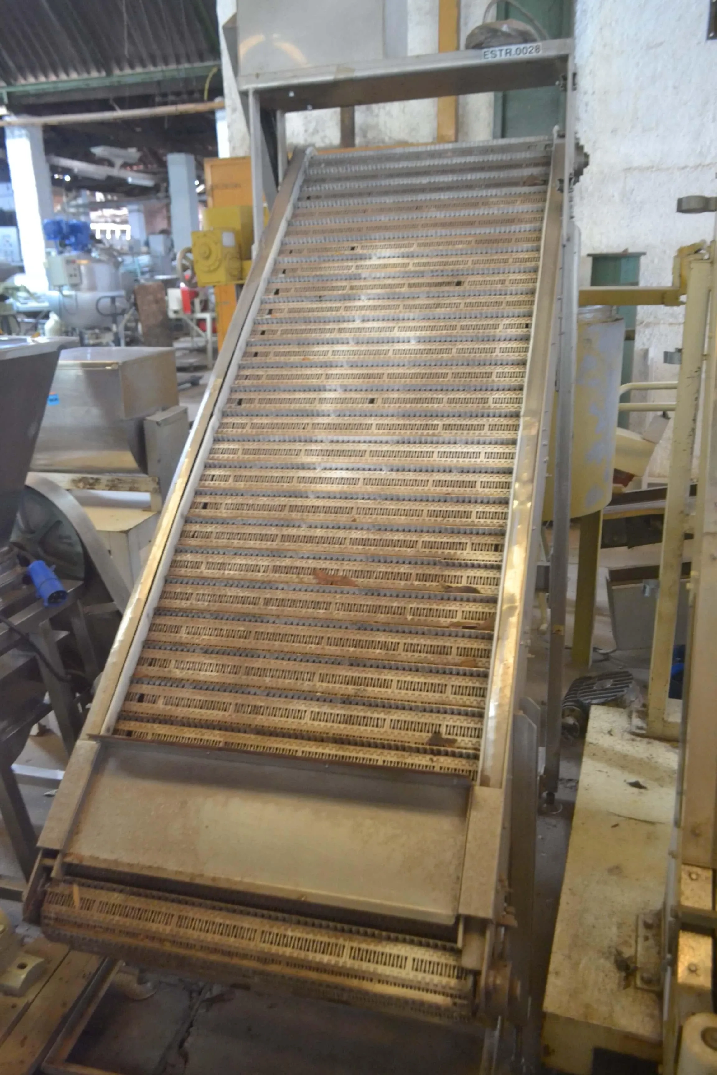 esteira-elevatoria-800-x-2200-mm