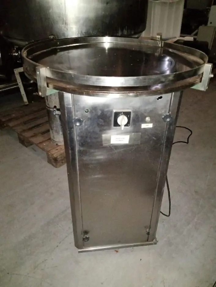 mesa-acumuladora-em-inox-680-mm