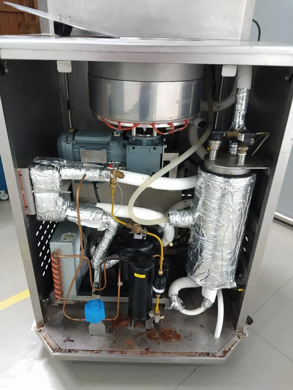 temperadeira-de-chocolate-capacidade-100-kg-hora-marca-nowpex