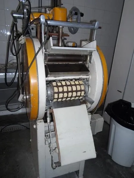 maquina-de-ravioli-e-pastel-aperitivo