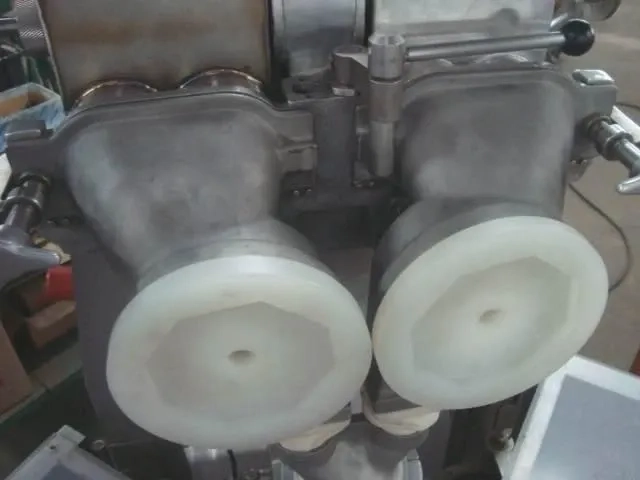 maquina-de-salgados-marca-rheon