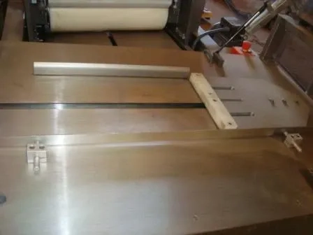 separador-calibrador-e-alinhador-de-biscoitos-marca-haas