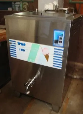 maquinas-de-sorvete-tina-pasteurizadora-torre