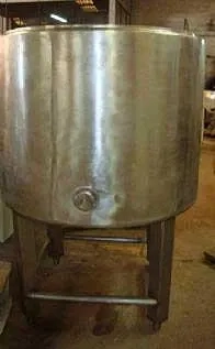 tanque-usado-de-grau-alimenticio-1000-litros