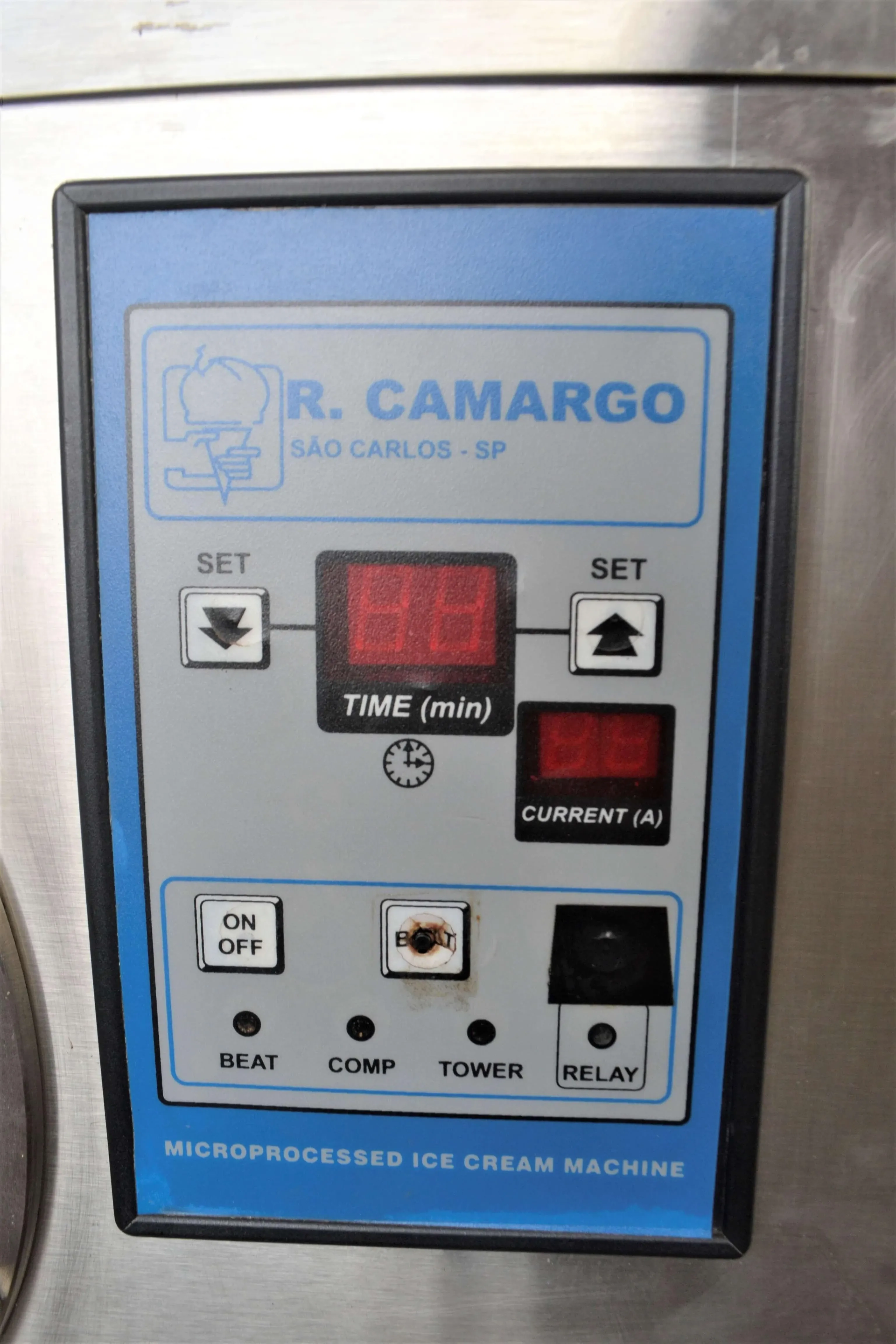 produtora-de-sorvetes-phd-100-120-marca-r-camargo