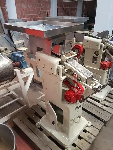 alimentador-de-balas-para-linha-de-embalagem-marca-forgrove