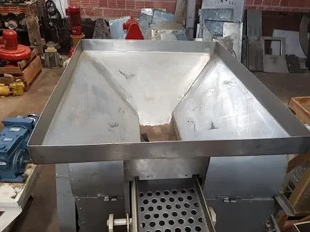 alimentador-de-balas-para-linha-de-embalagem-marca-forgrove