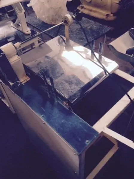 mesa-de-enrolar-pastel-marca-leao