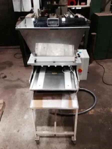 mini-dosadora-semi-automatica