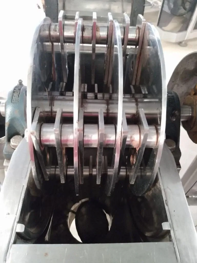 moinho-martelo-aco-inox-sem-peneira