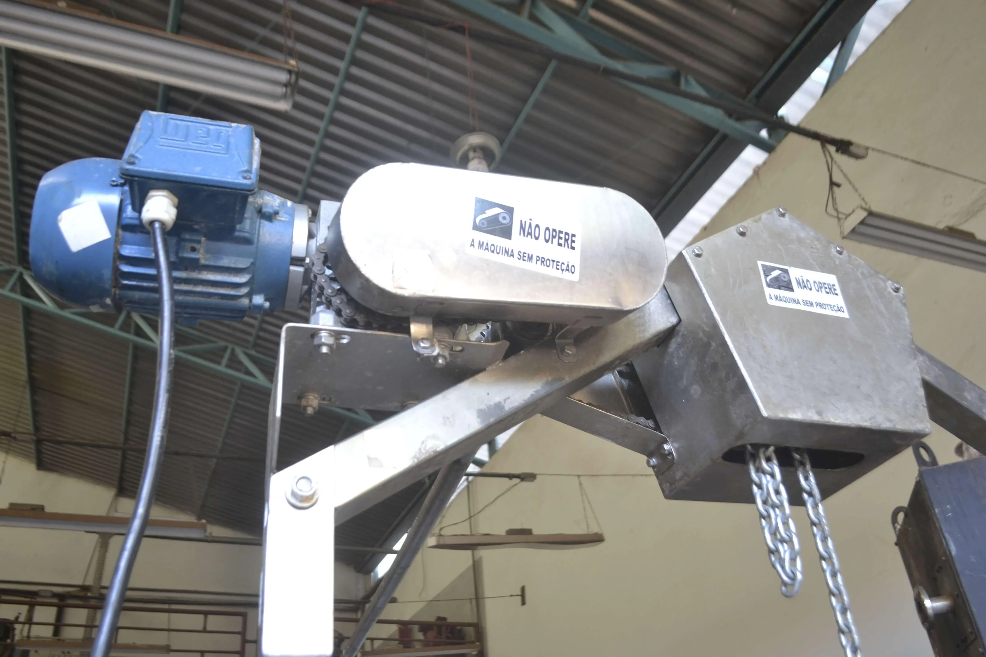 linha-automatica-salgados-capacid-300-kg-mci