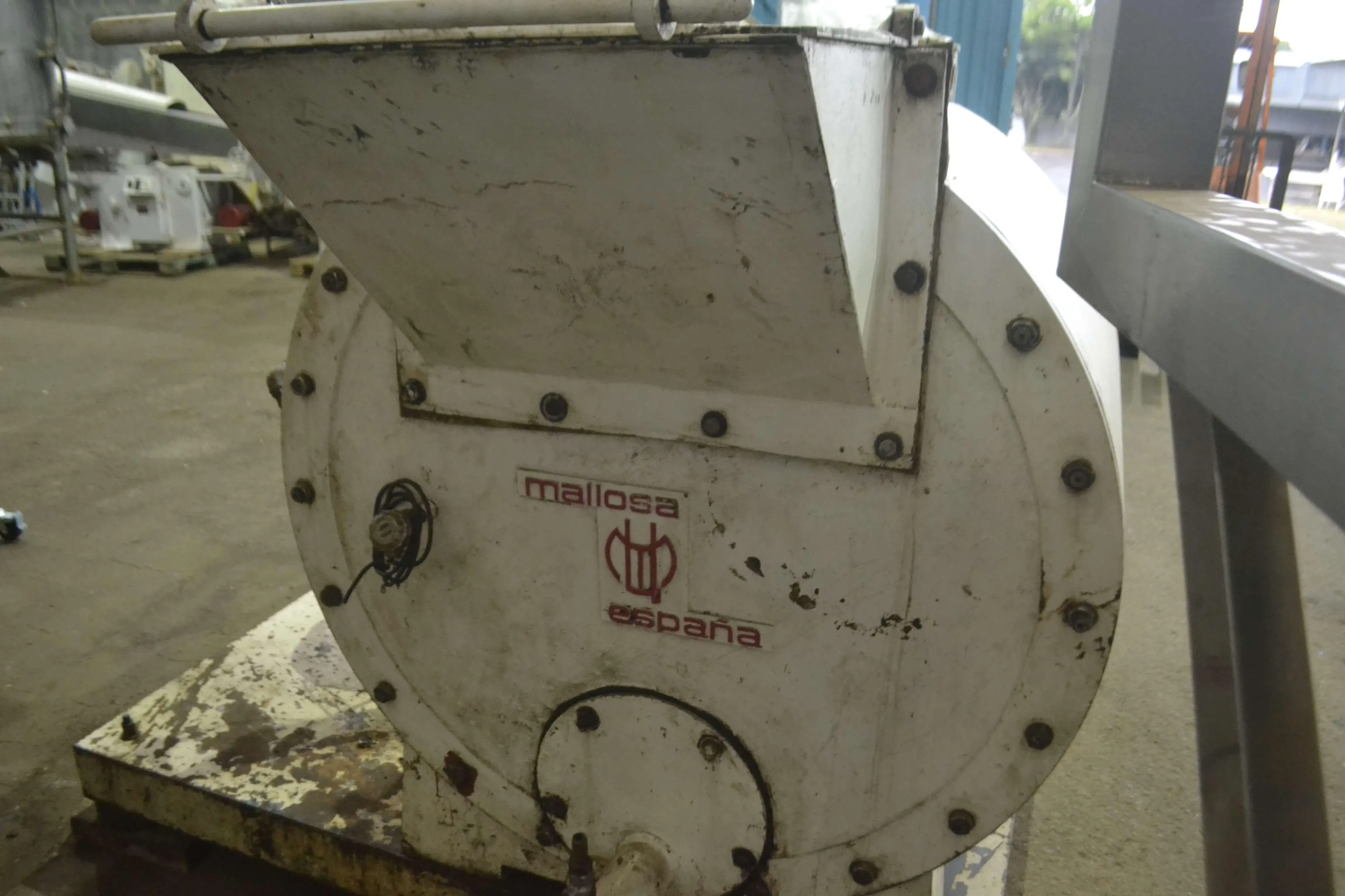 Concha-universal-cap-500-kg-Mallosa