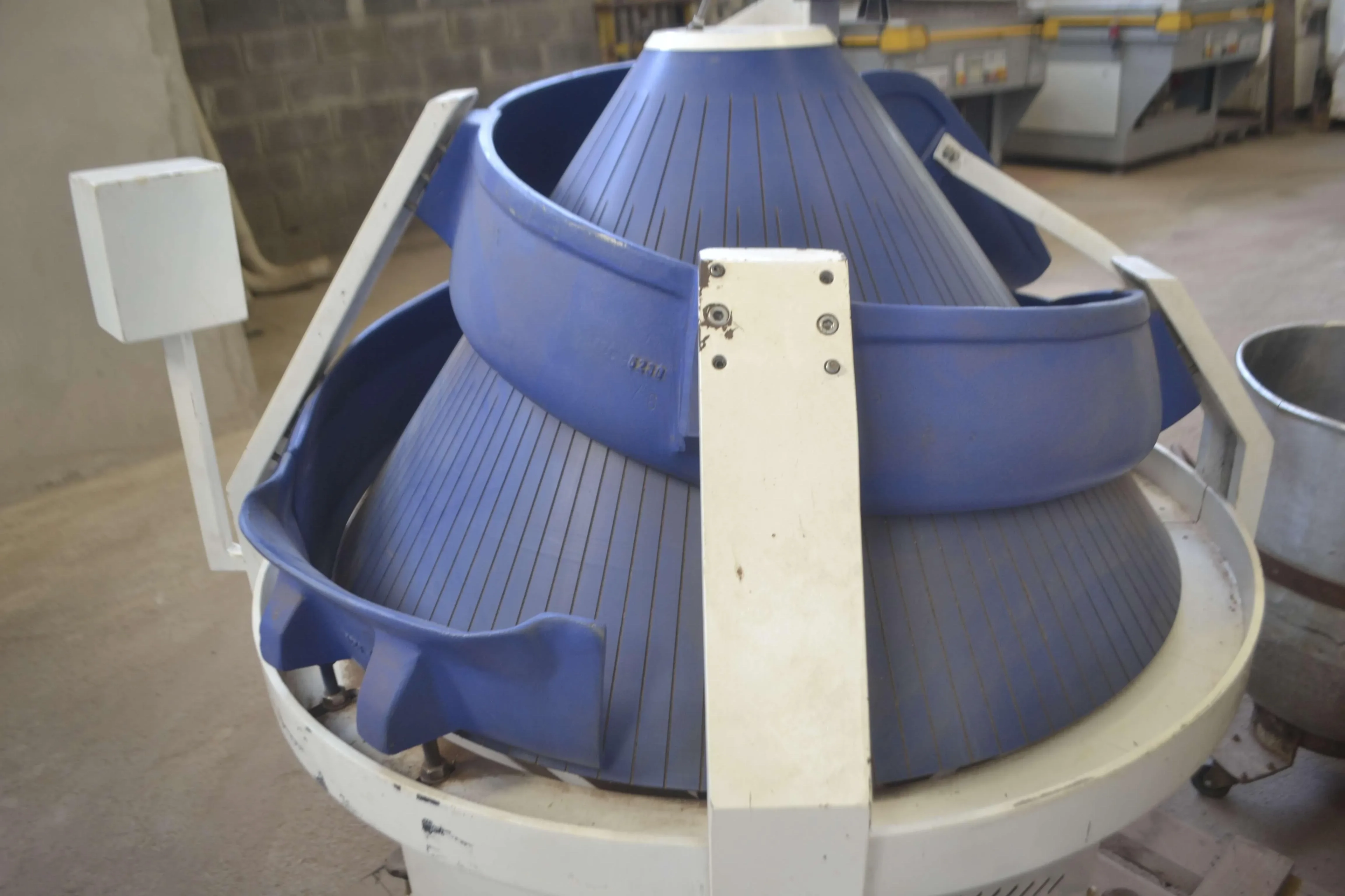 boleadora-conica-marca-haas