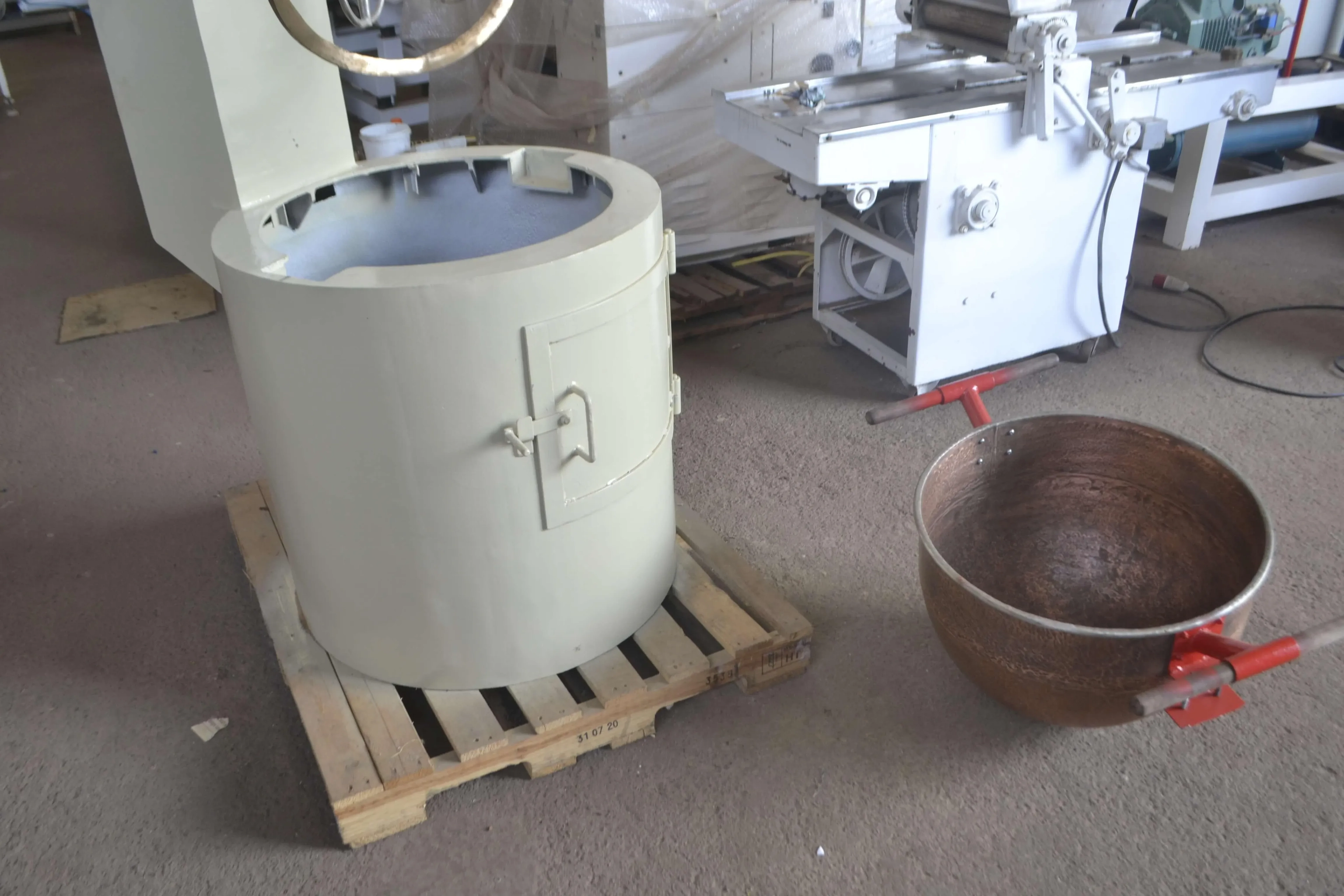 tacho-de-cobre-a-gas-para-crocantes-capacidade-100-l-marca-incapi