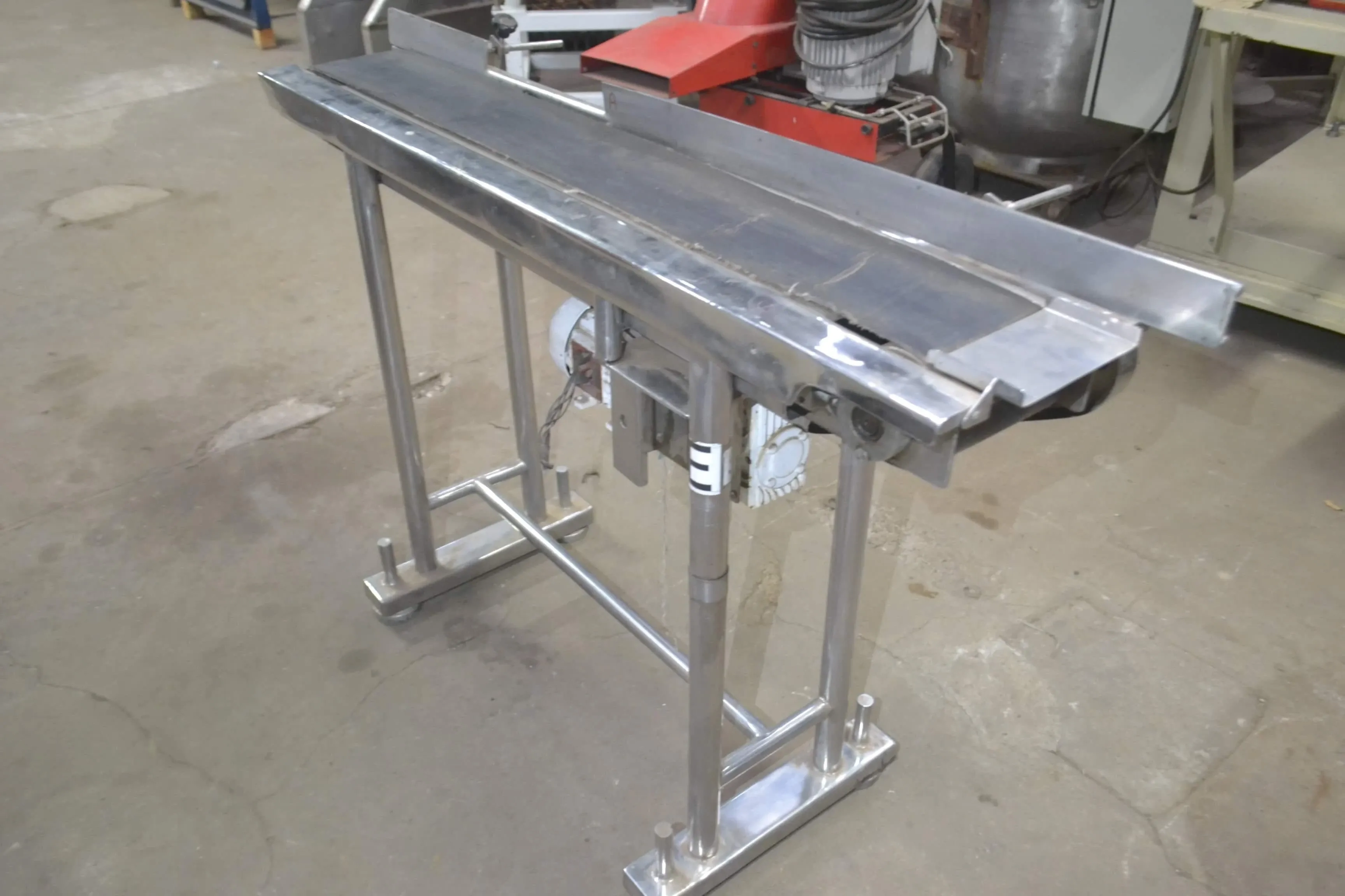 esteira-250-x-1300-mm-marca-alwis