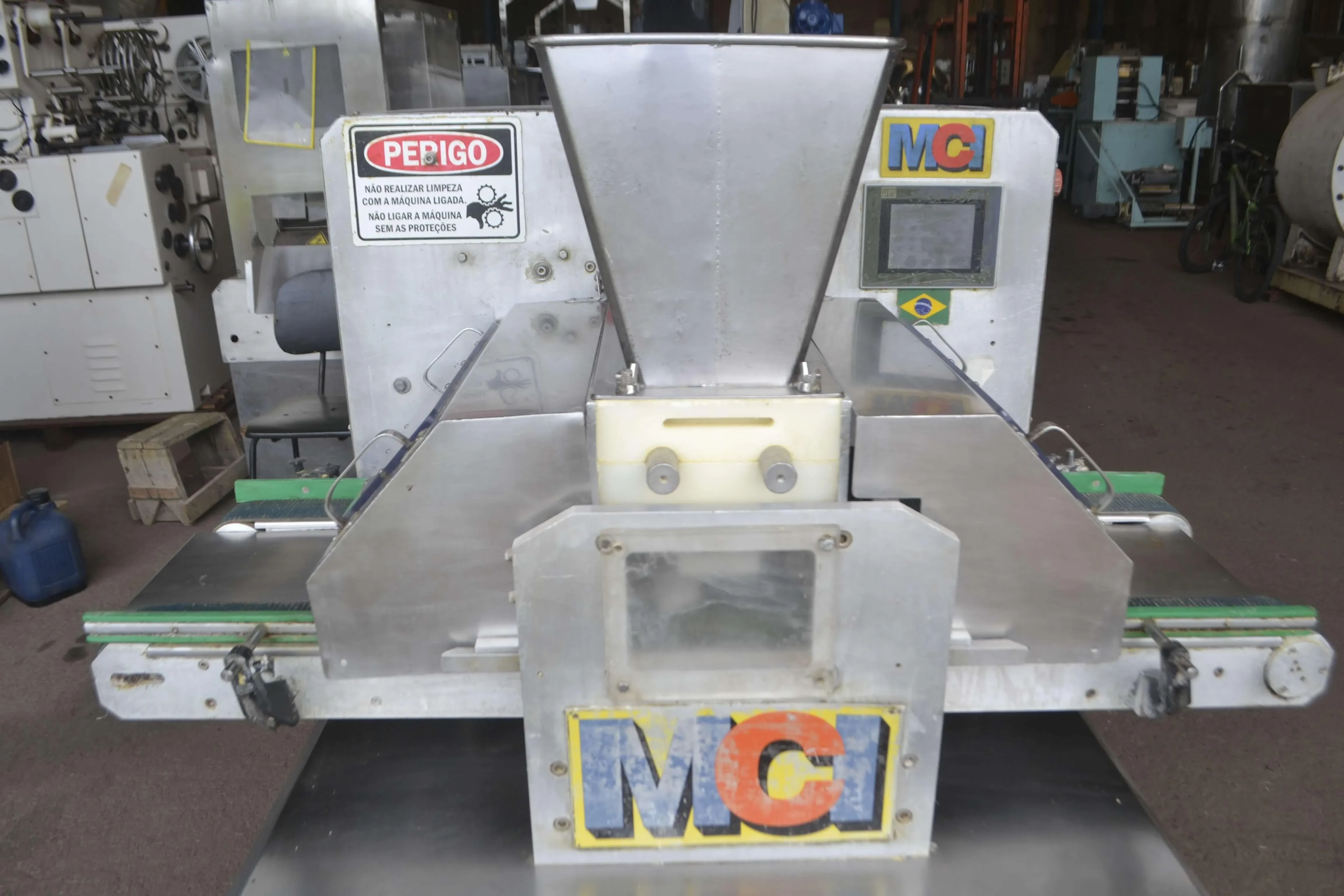 cort-de-aram-marca-mci