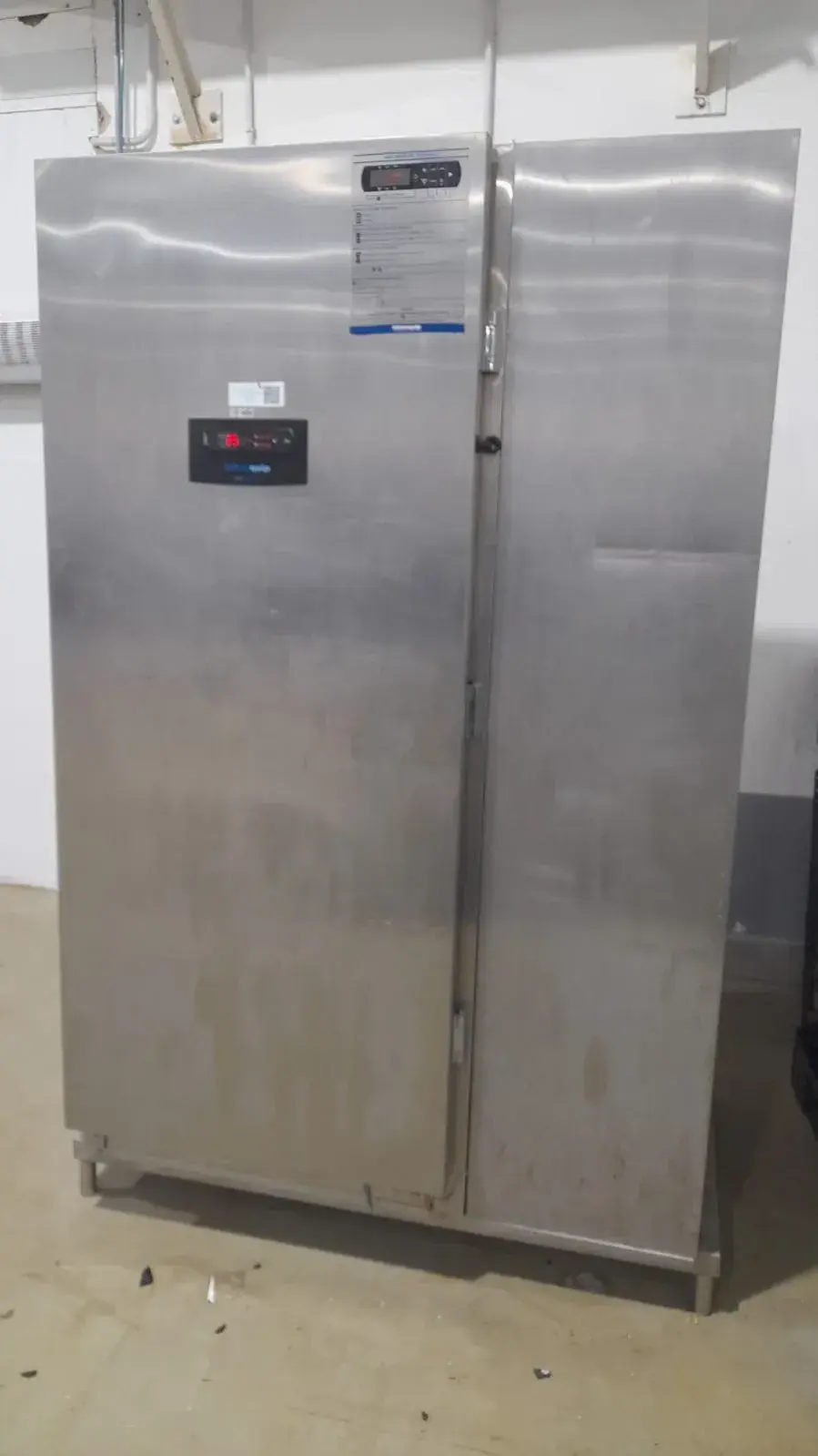 ULTRACONGELADOR PARA ALIMENTOS EM AÇO INOX MARCA PRÁTICA KLIMAQUIP