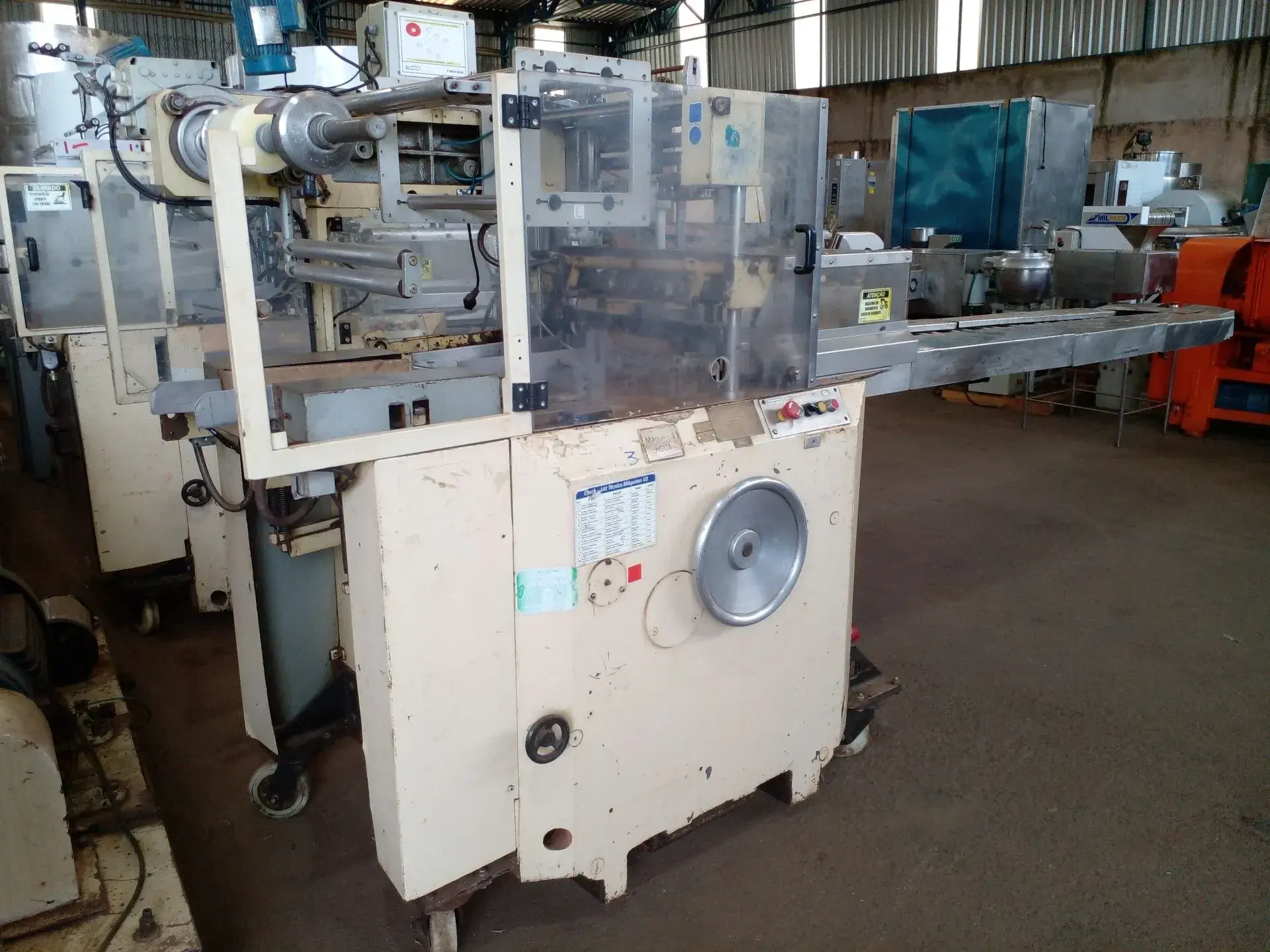 EMBALADORA CELOFANADEIRA MARCA OTTO HAENSEL MODELO V3