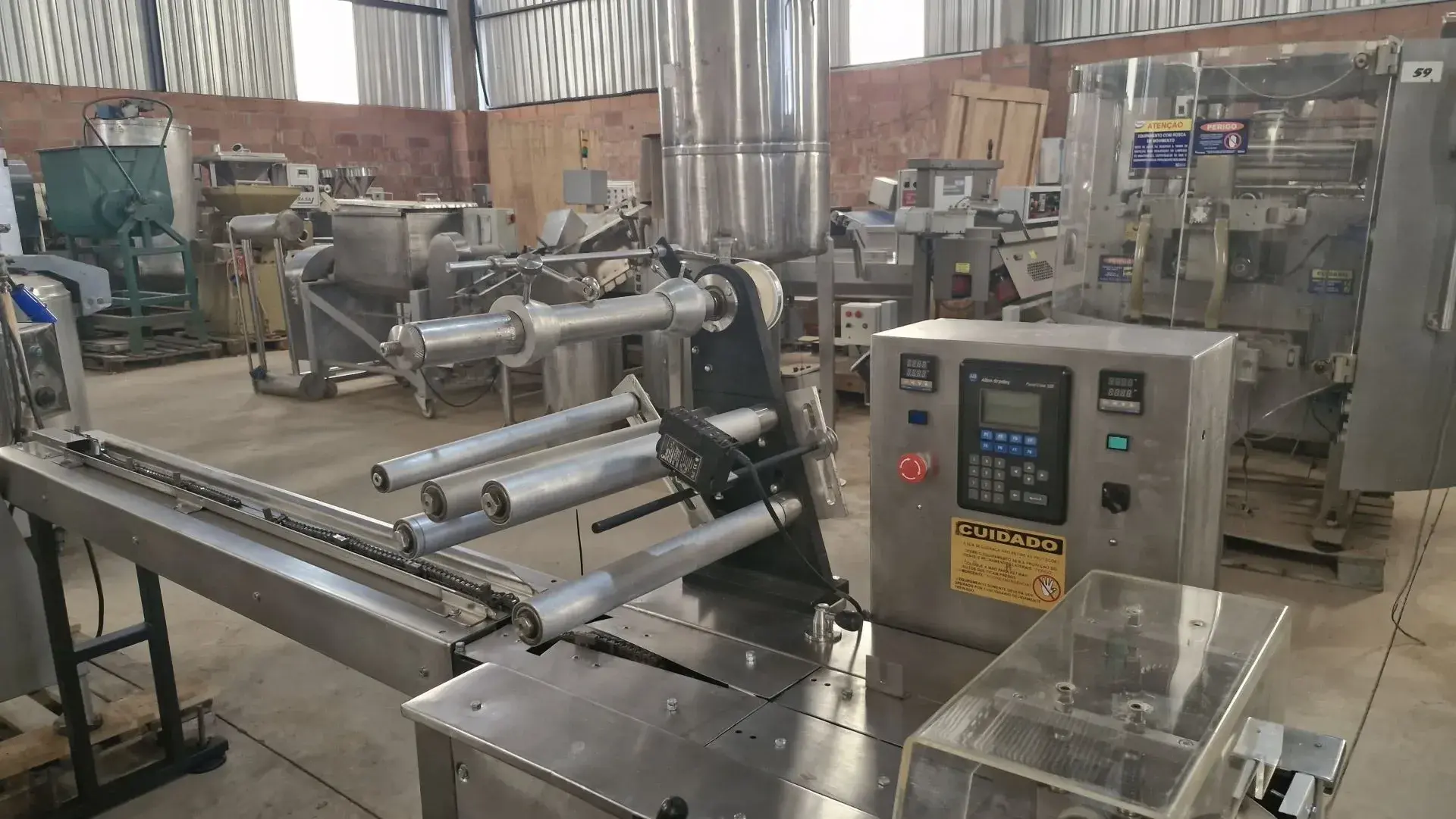 embalad-flow-pack-marca-r-camargo-modelo-mega-pack-II