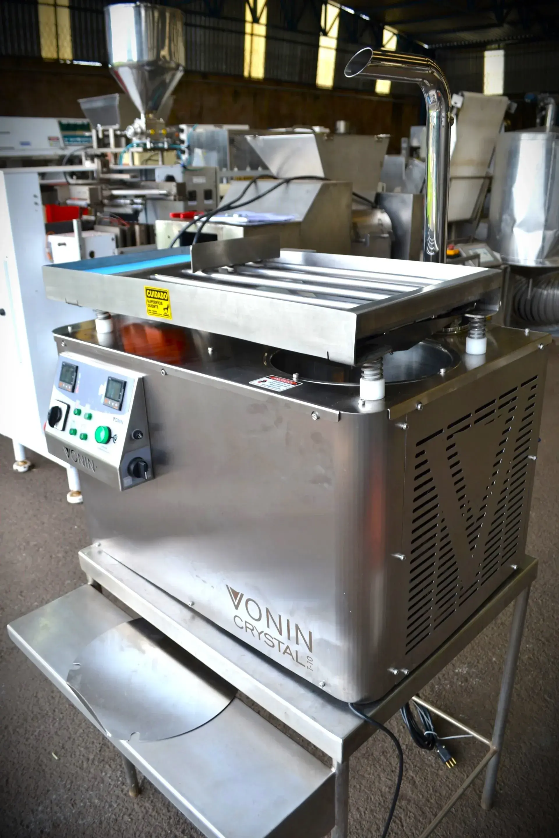 TEMPERADEIRA DE CHOCOLATE MARCA VONIN MODELO CRYSTAL T-10