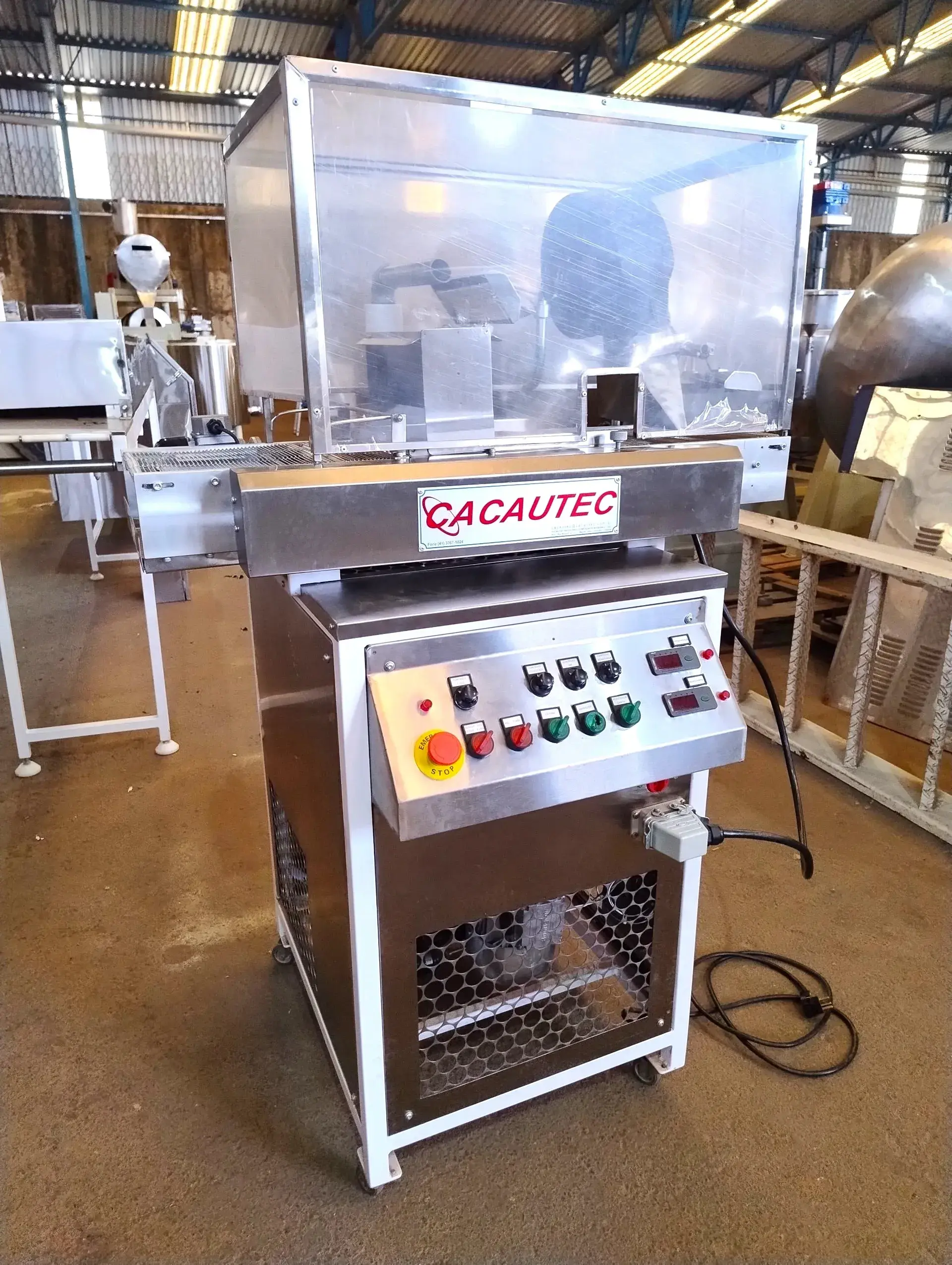 COBRIDEIRA COM TEMPERADEIRA MARCA CACAUTEC
