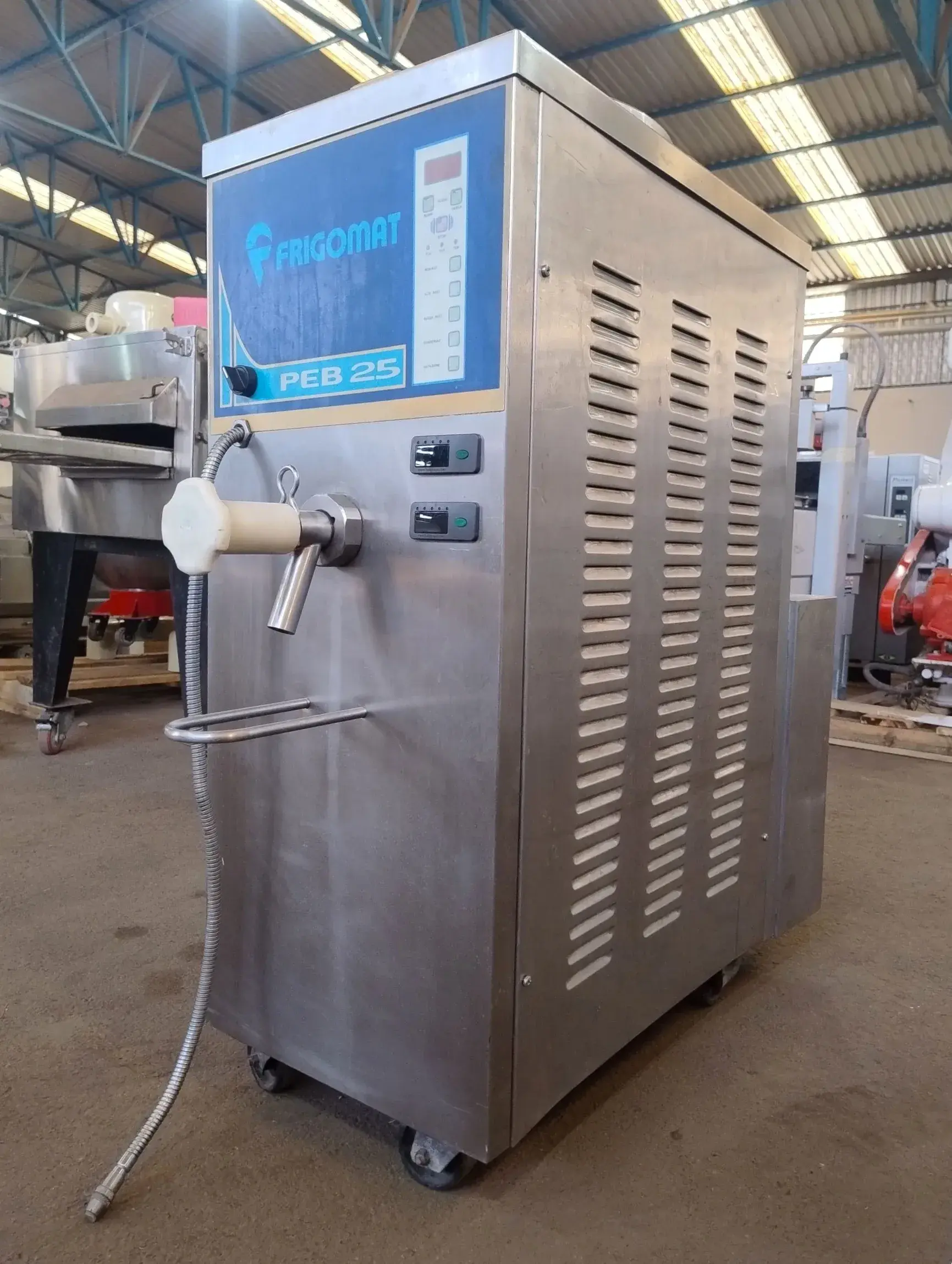PASTEURIZADOR MARCA FRIGOMAT MODELO PEB 25