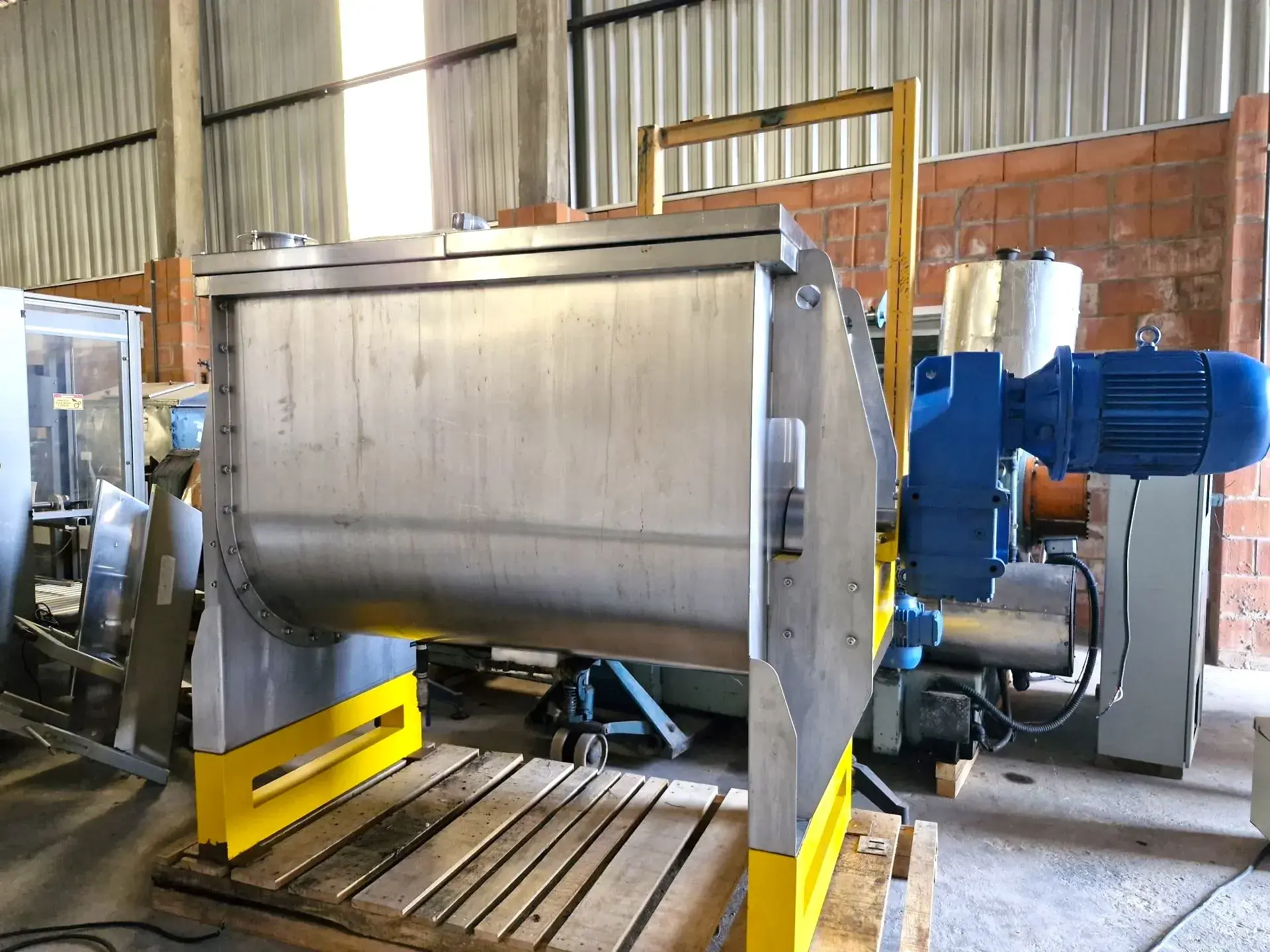MISTURADOR RIBBON BLENDER CAPACIDADE 1000 LITROS