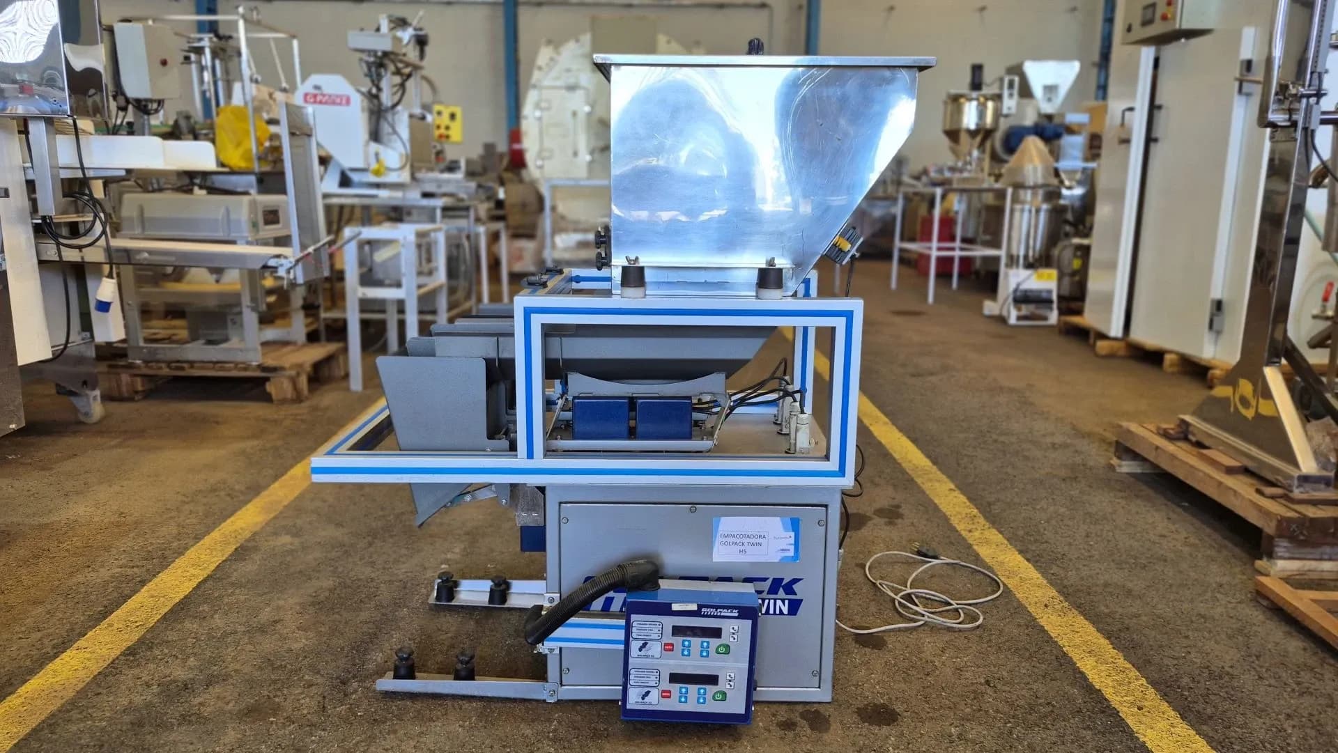 dosadora-semi-automatica-marca-golpack-modelo-twin