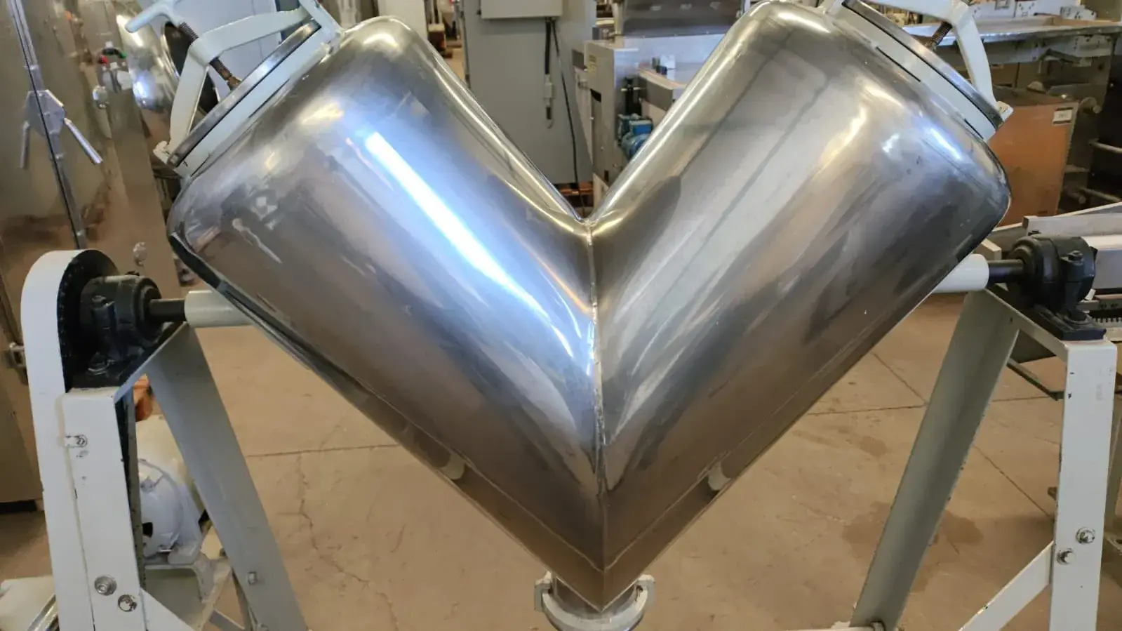 misturador-v-inox-304-polido