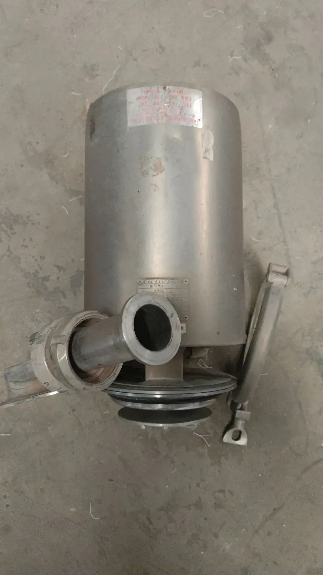 BOMBA CENTRÍFUGA EM AÇO INOX CAPACIDADE 3000 L/ HORA MARCA FABO