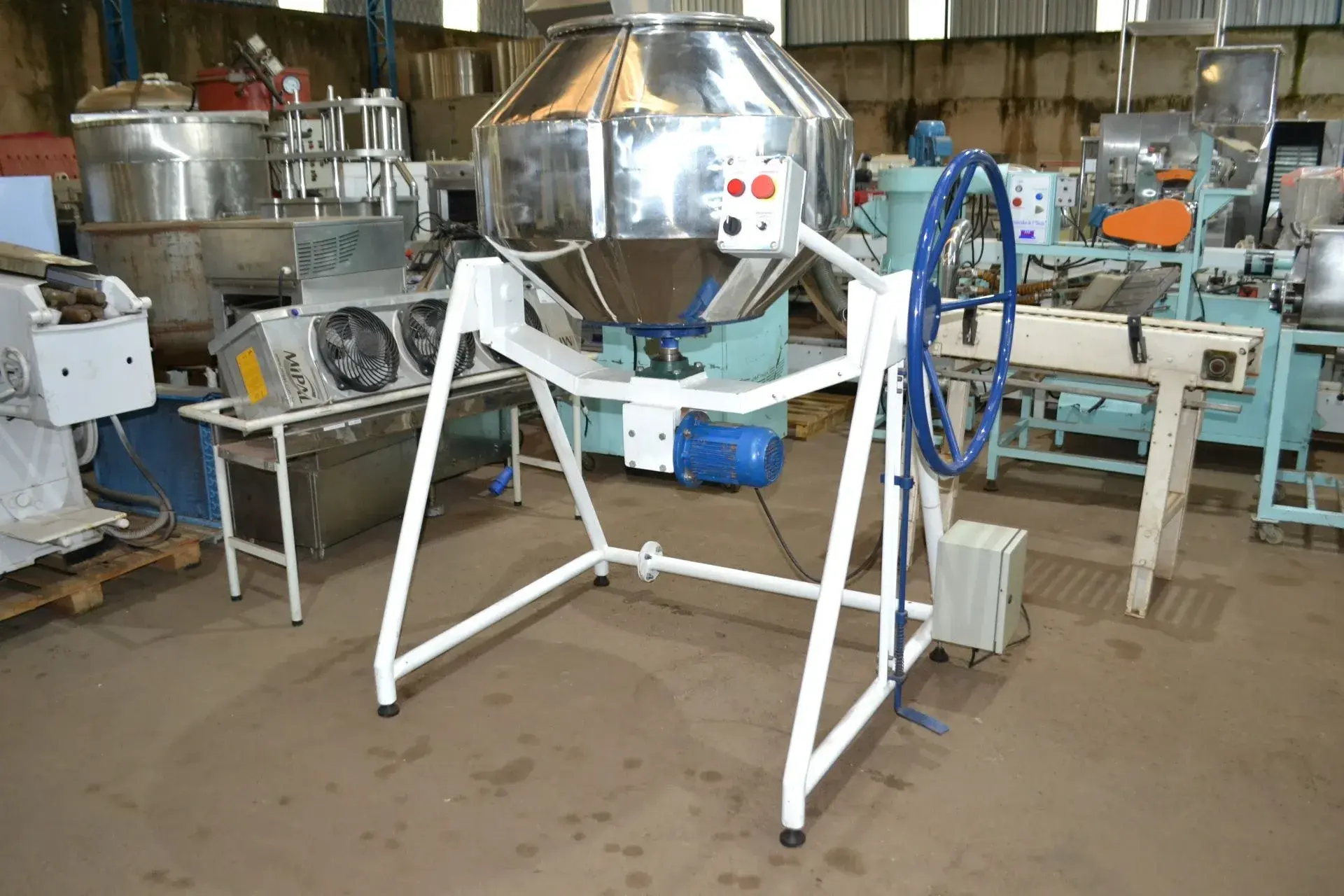 DRAGEADEIRA TIPO TANGERINA EM AÇO INOX CAPACIDADE 100 LITROS