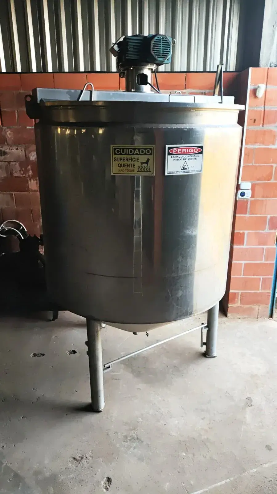 TANQUE ENCAMISADO REATOR EM AÇO INOX 3500 LITROS