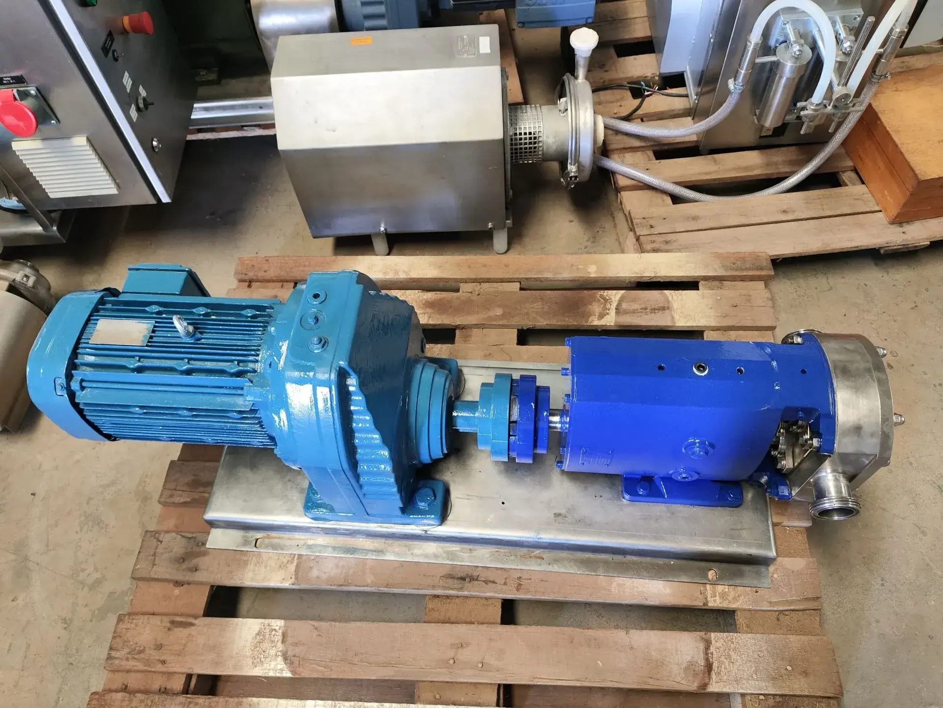 BOMBA DE LÓBULOS EM AÇO INOX 316 MARCA ALFA LAVAL