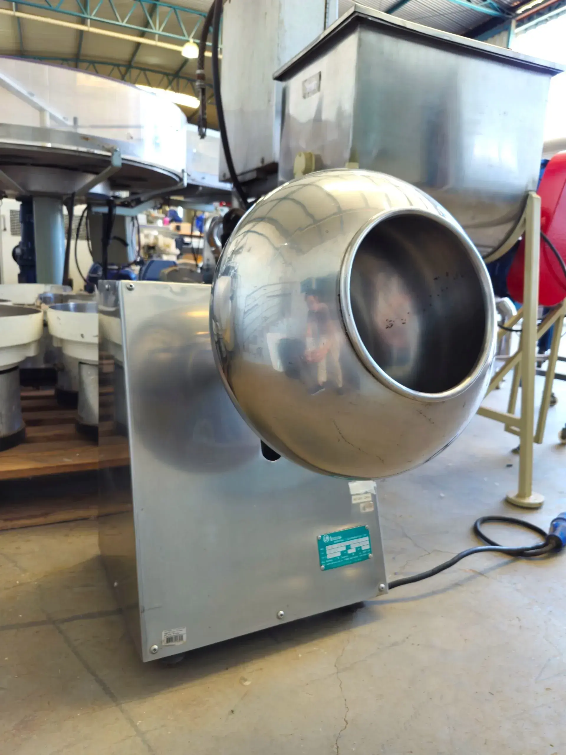 DRAGEADEIRA DE BANCADA LISA EM AÇO INOX CAPACIDADE 10 KG MARCA LEMAQ