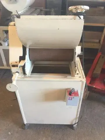 laminador-para-recheio-de-chocolates