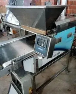 PINGADEIRA DE DOCES E SALGADOS