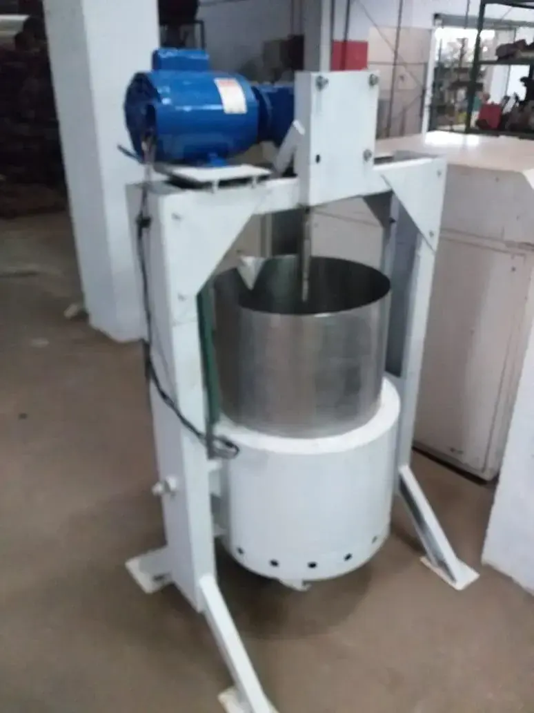 tacho-a-gas-100-litros-1