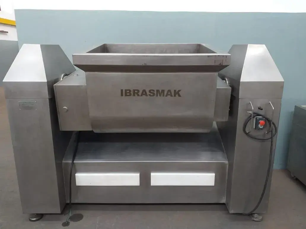 MISTURADOR DE CARNES CAPACIDADE 500 LITROS MARCA IBRASMAK
