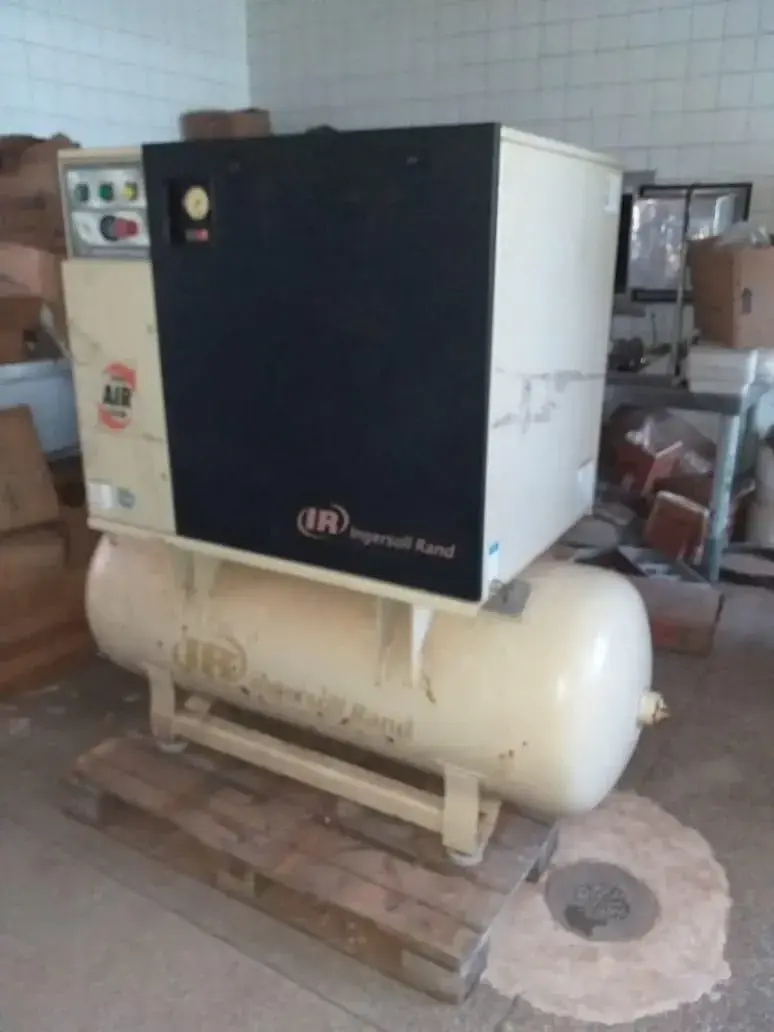 COMPRESSOR 'PARAFUSO' MARCA INGERSOLL RAND