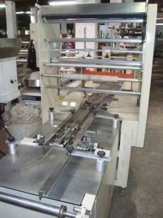 embaladora-termo-encolhivel-automatica-weldotron
