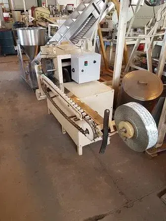 EMBALADORA DE PIRULITO CHATO